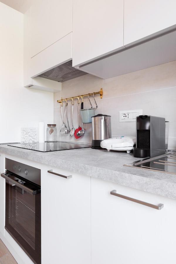 Elegant Flat In Milan, Wi-Fi E Netflix! Apartman Kültér fotó